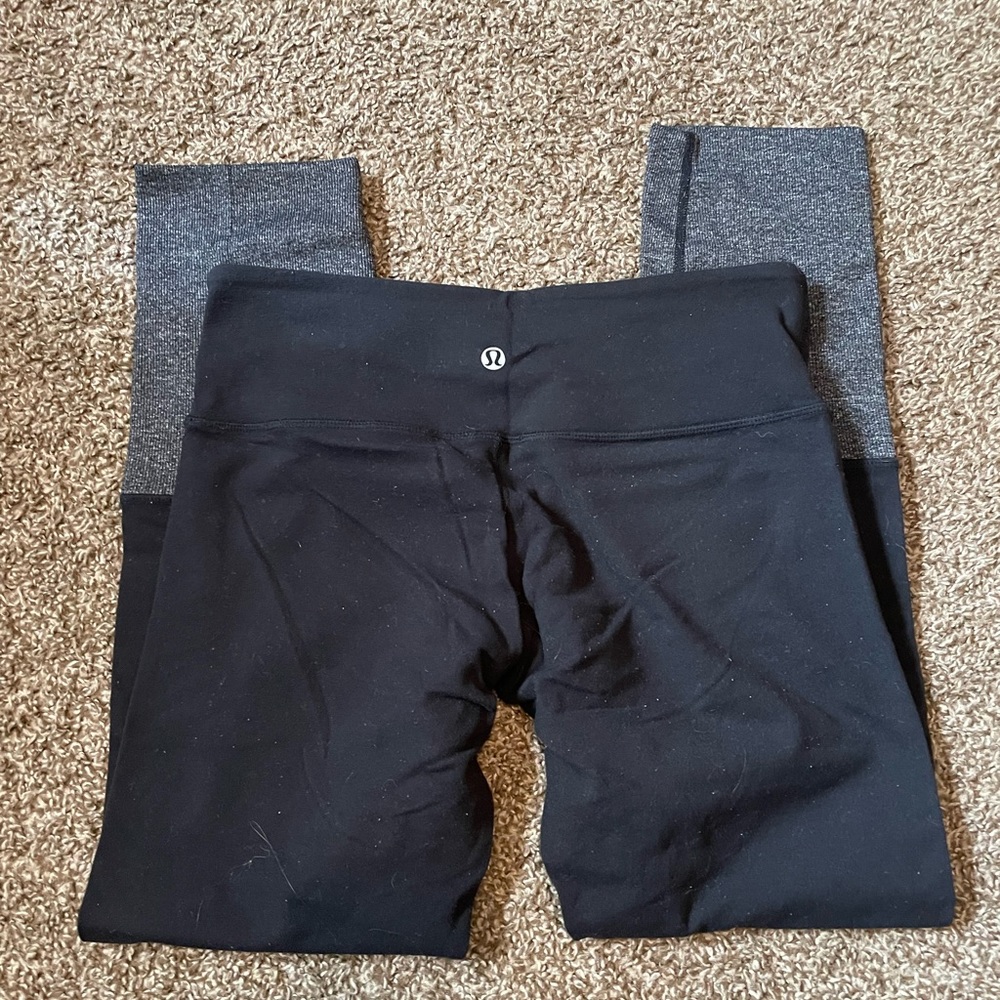 Black Lululemon leggings, size 6